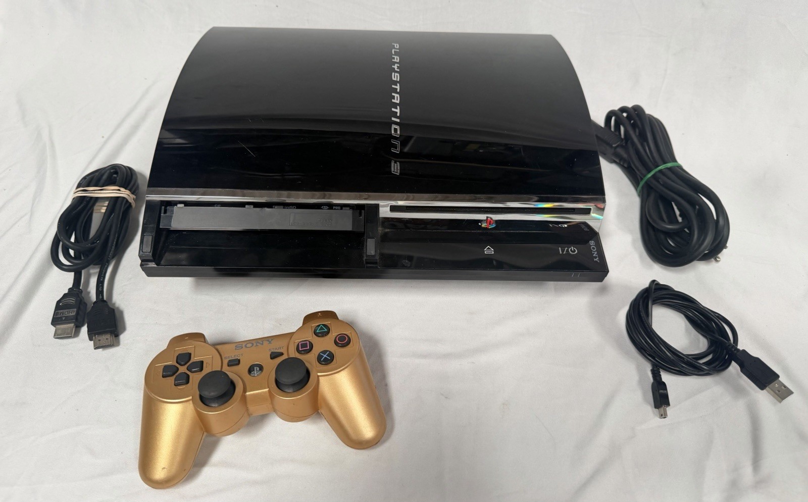 Sony PlayStation 3 PS3 CECHE01 80GB Backwards Compatible – Needs Repair
