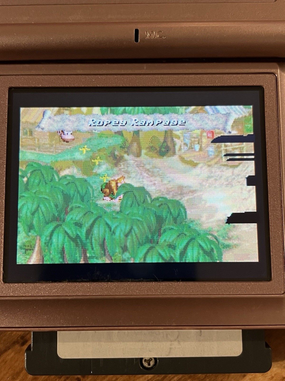 Nintendo DS Lite w/3 Games & New Charger – Metallic Rose