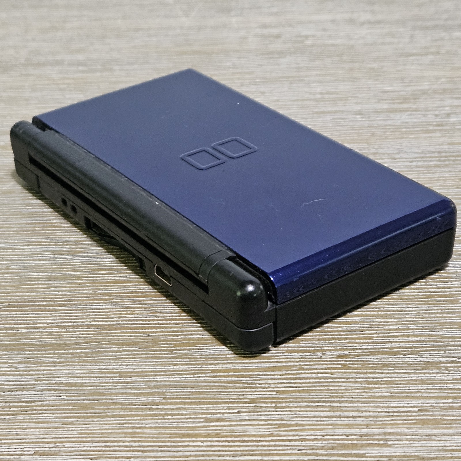 Nintendo DS Lite Handheld System w/ Charger & 6 Games – Cobalt/Black – TESTED