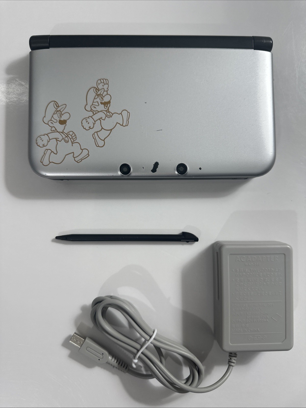 Nintendo 3DS XL The Year of Luigi 30th Anniversary Edition Console – Tested