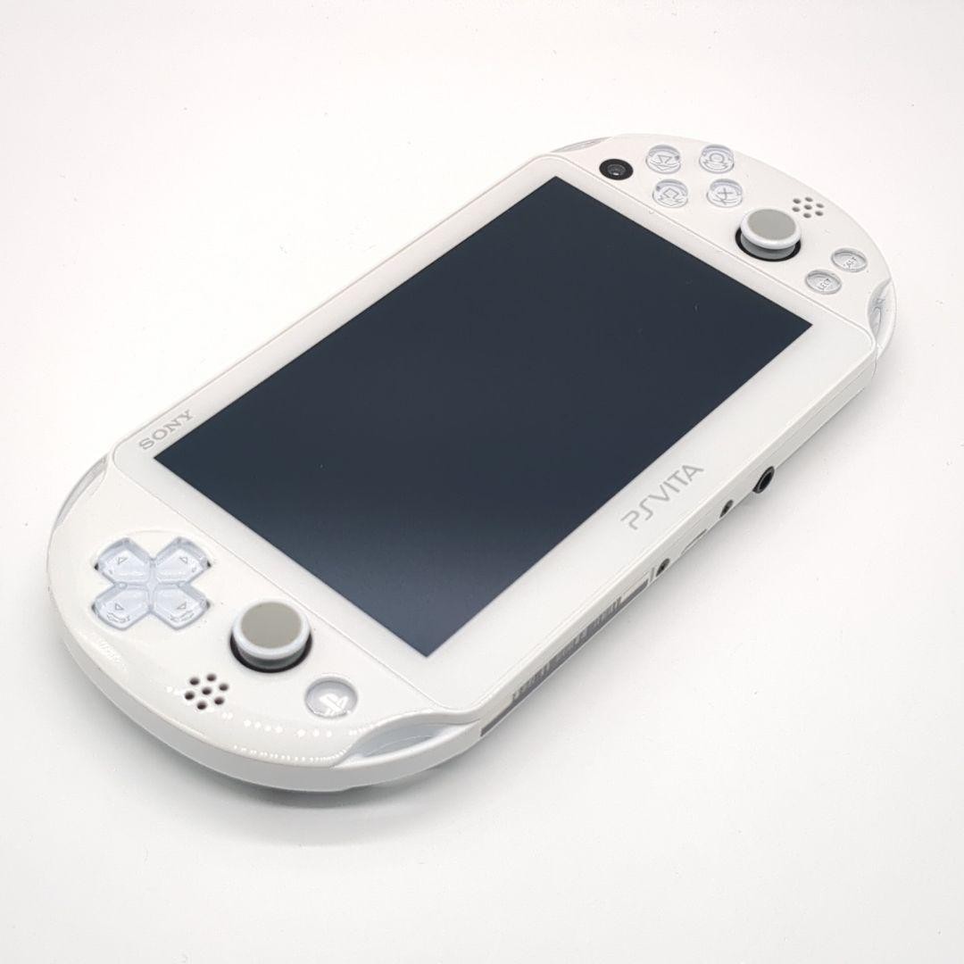 Excellent Condition PS Vita Wi Fi Model White PCH 2000 ZA12