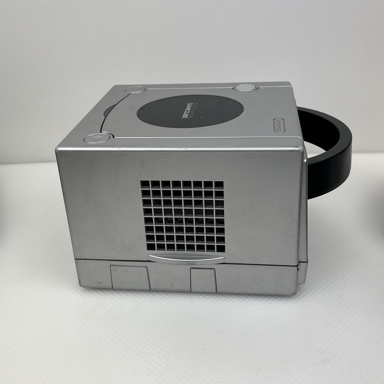 Nintendo GameCube Console Gaming System DOL-101 Silver