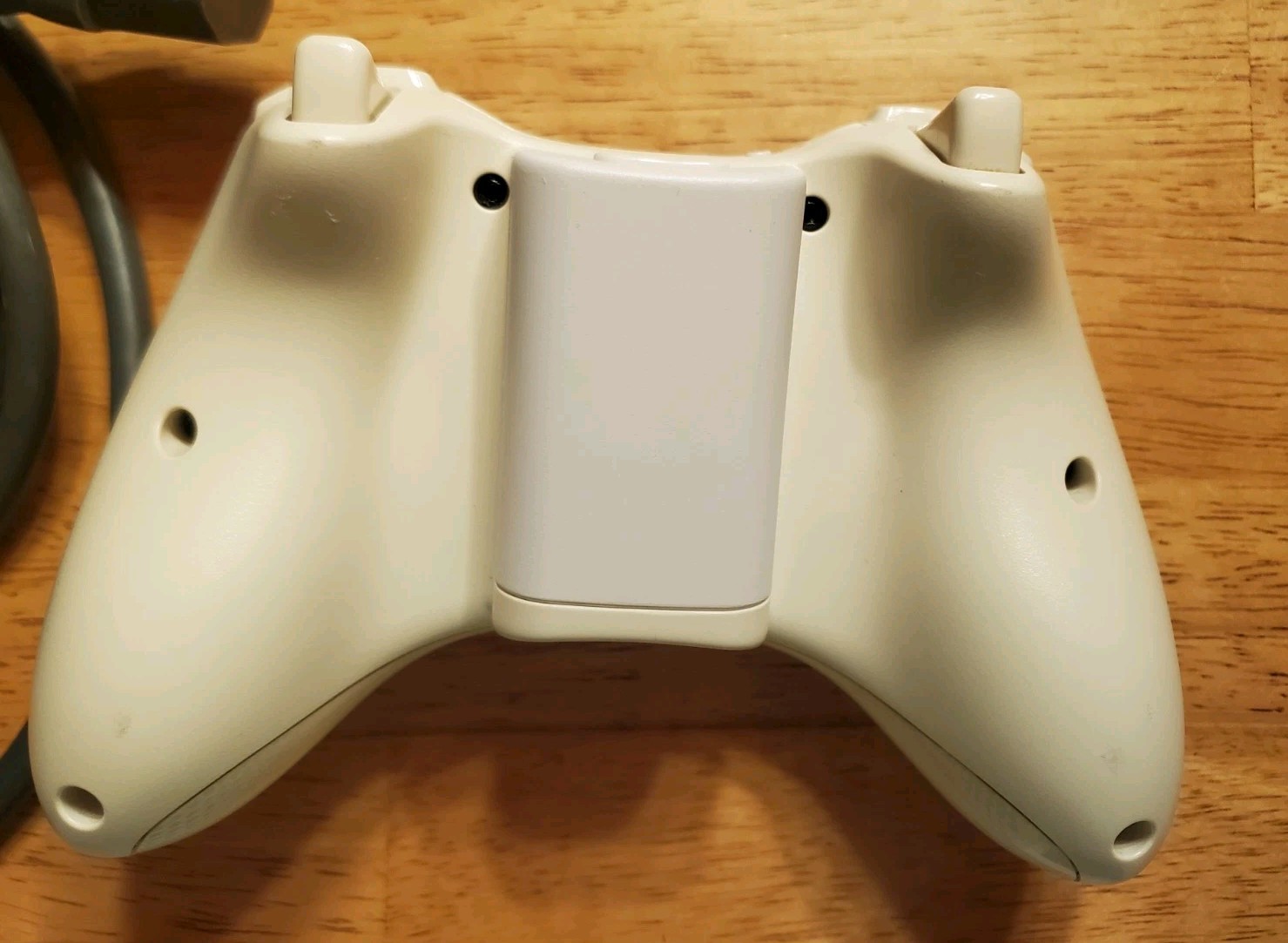 Microsoft Xbox 360 White Console 120GB HDD Power Supply & Controller