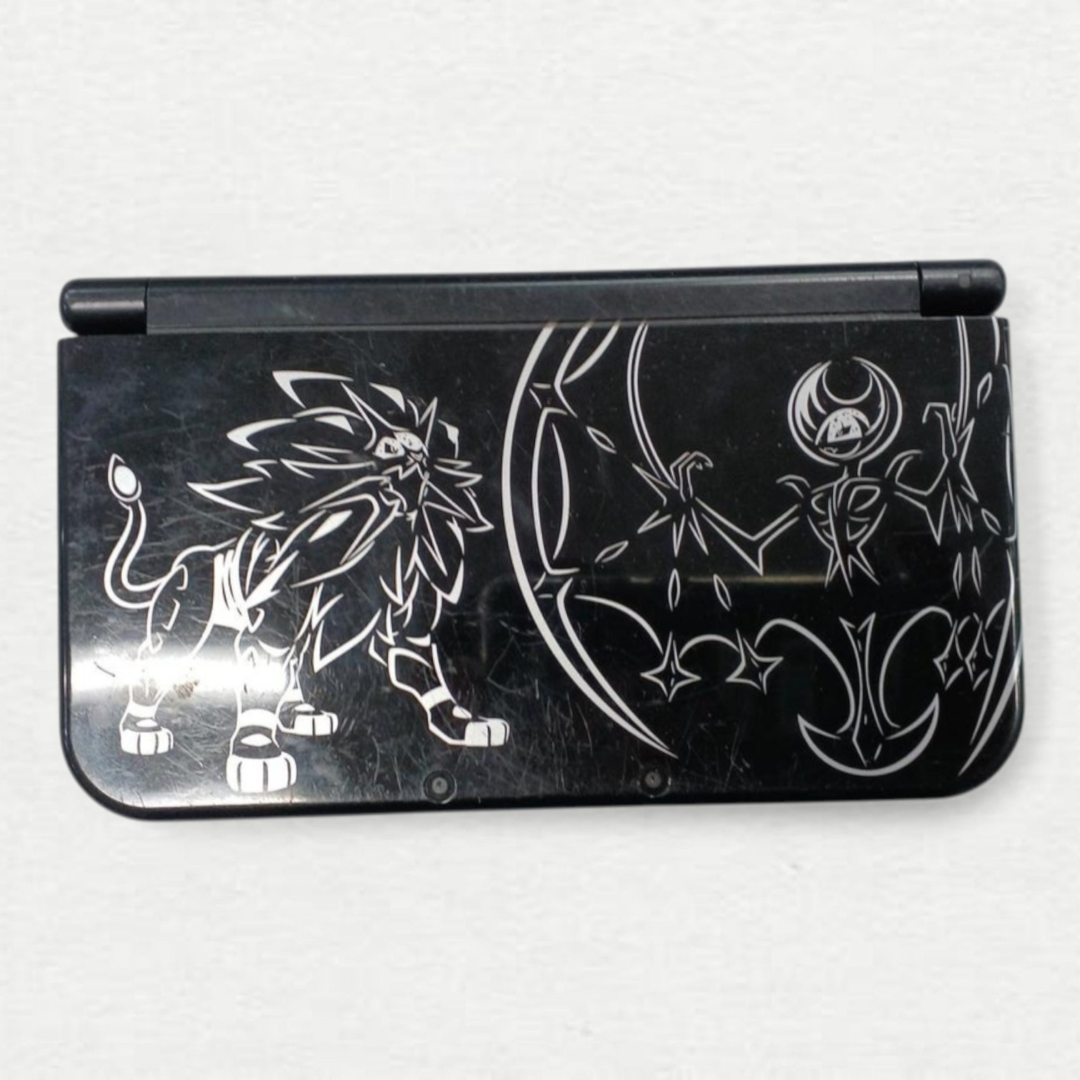 Nintendo New 3DS LL Console Handheld System Wi-Fi Capability Headphone Jack
