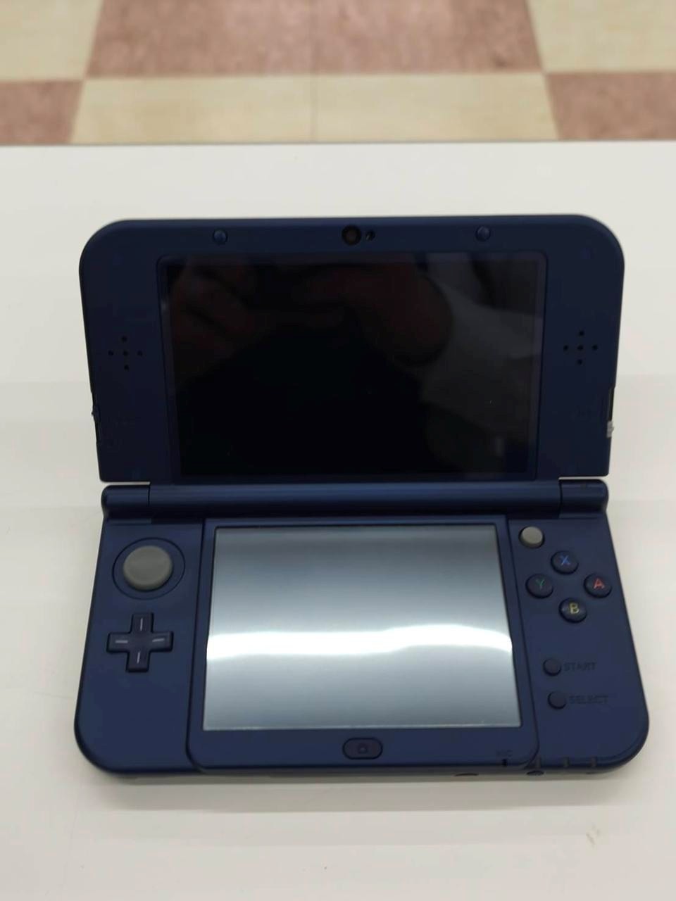 New Nintendo 3DS XL (LL) RED-001 Metallic Blue Console A2263