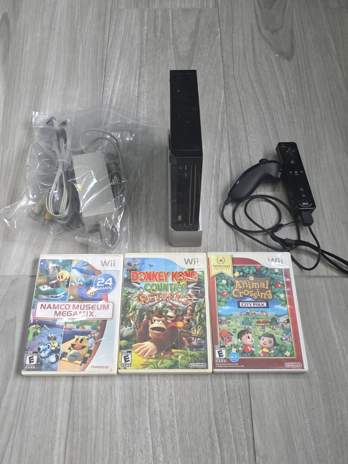 Nintendo Wii Bundle Black Console