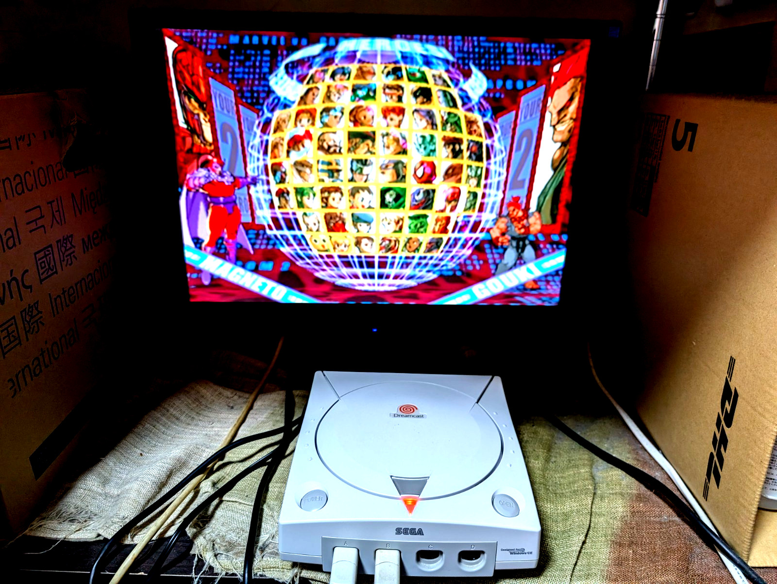 SEGA Dreamcast Console 2 Controller Visual Memory Marvel vs Capcom 2 Japan