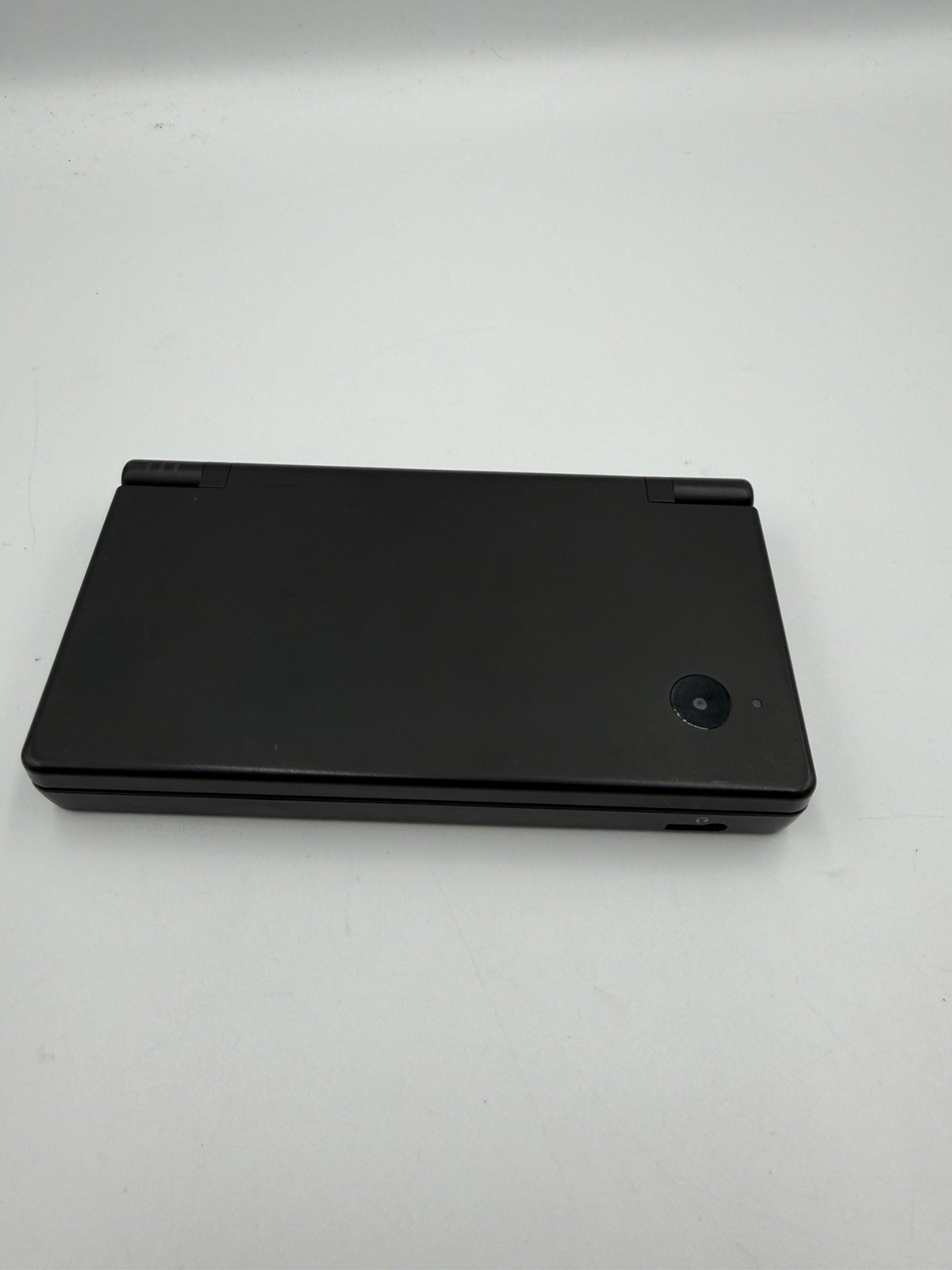 Nintendo DSi DSi Handheld Game Console Only TWL-001 Black No Stylus TESTED