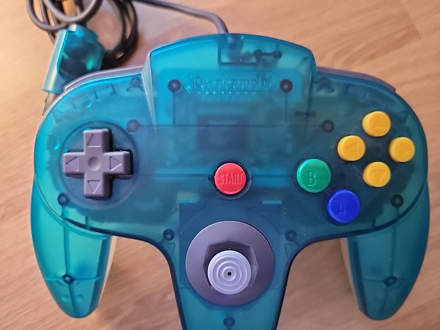 Nintendo 64 N64 Ice Blue Clear Region Free Console Bundle with Controller