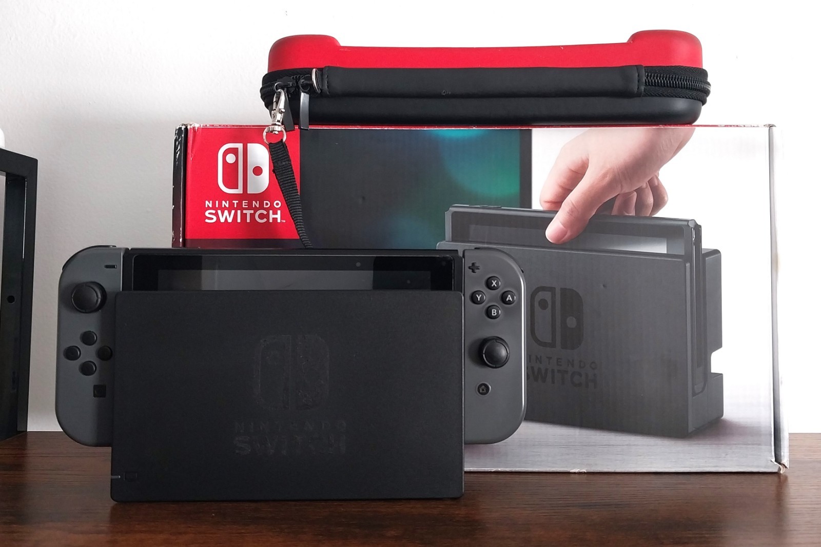 Nintendo Switch 32GB Handheld & Console 2017 Model Grey Joy-Cons | PLEASE READ