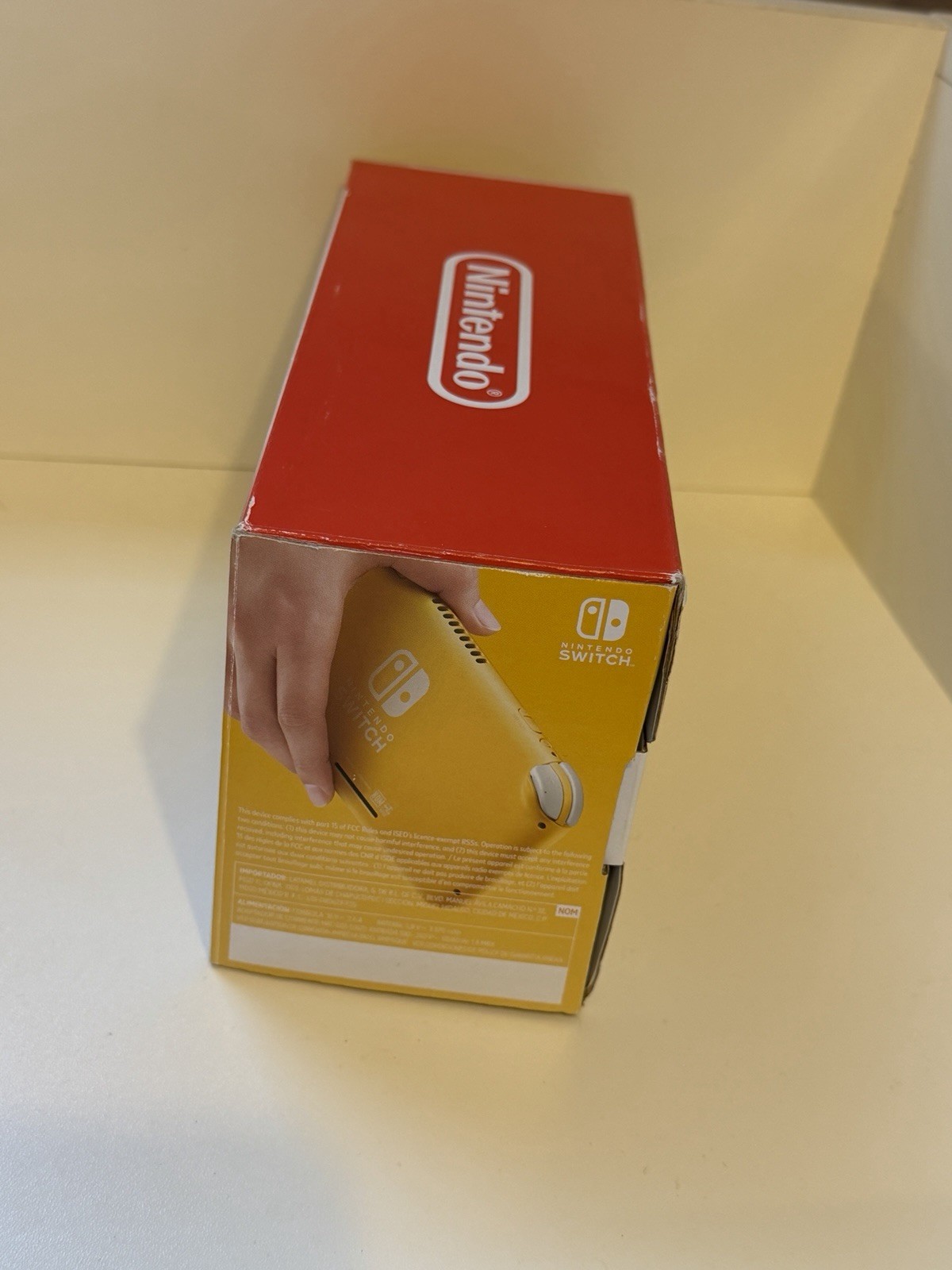 Nintendo Switch Lite Yellow Handheld Console 32GB USB-C 720p HDH-001 w/ Box