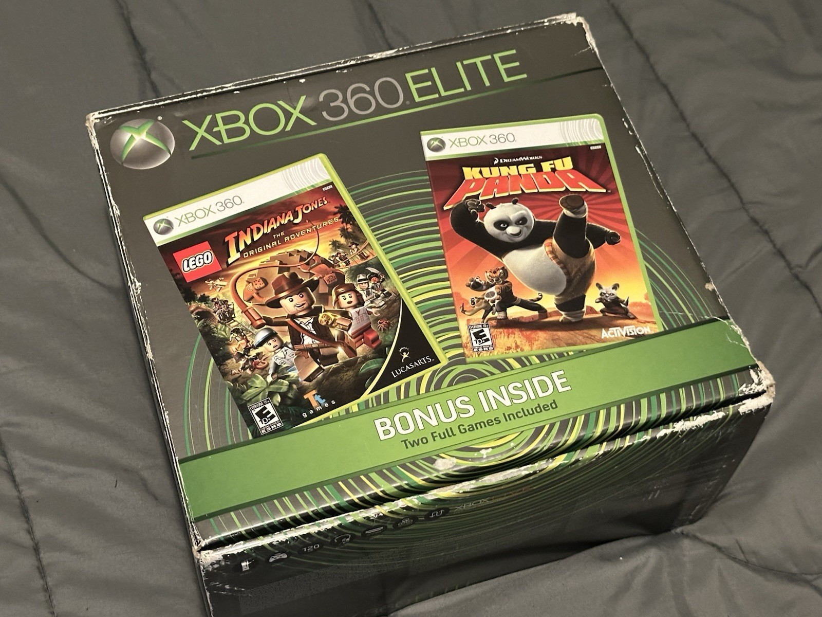 Microsoft Xbox 360 Elite 120GB CIB W/Blades Dashboard