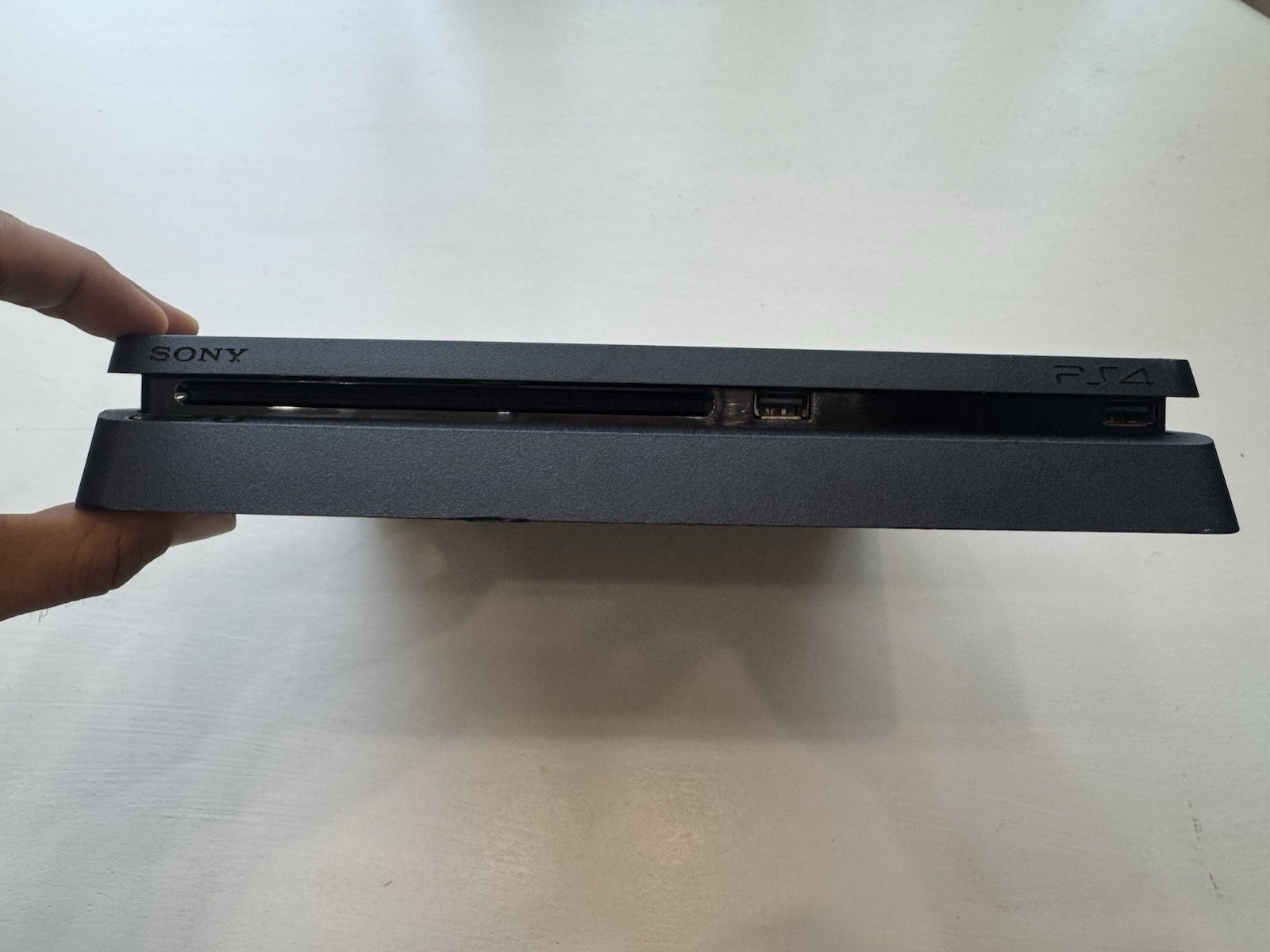 Sony PlayStation 4 Slim 1TB PS4 Console 2215B ***READ*** Firmware 11.02