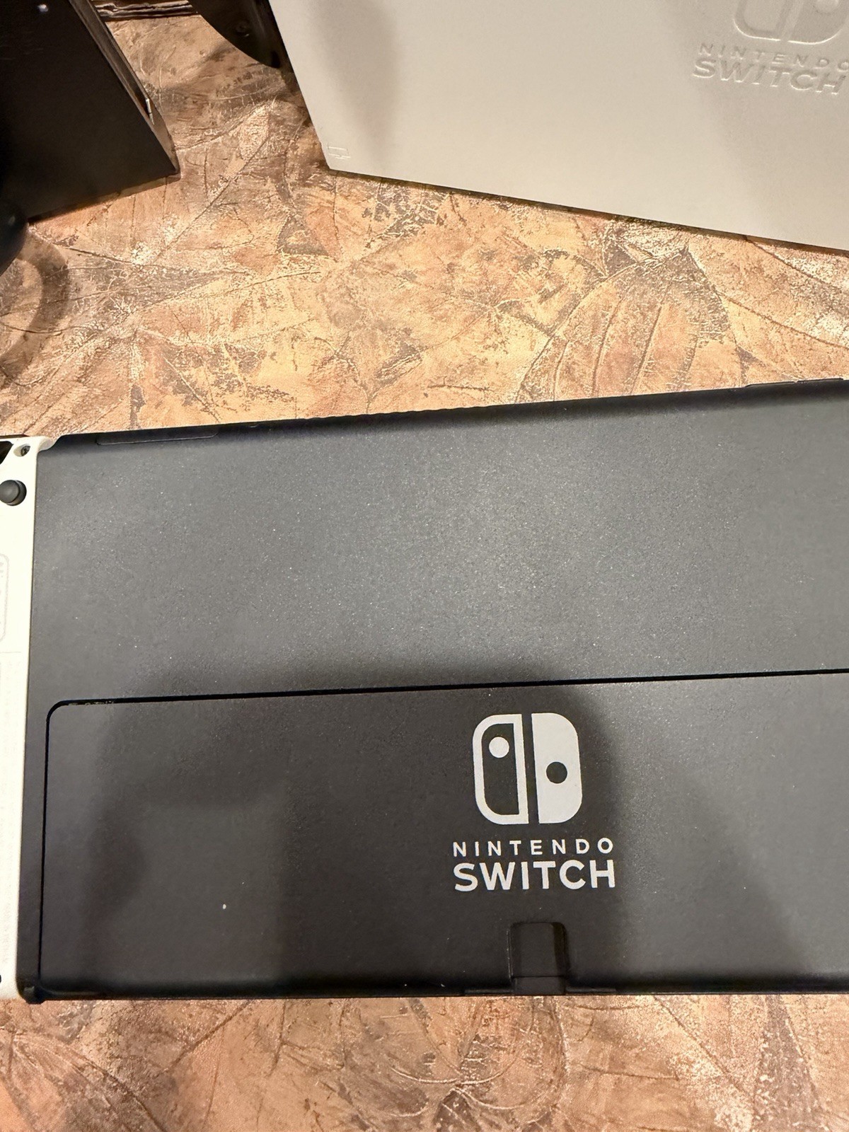Nintendo Switch (OLED Model) White/Black 64GB Console w/ Dock Joy-Con Wi-Fi