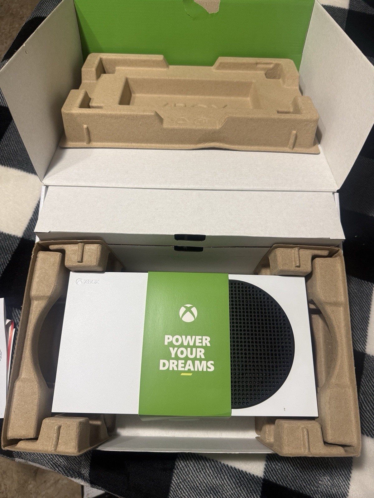 Microsoft Xbox Series S 512GB White Console (RRS00095)