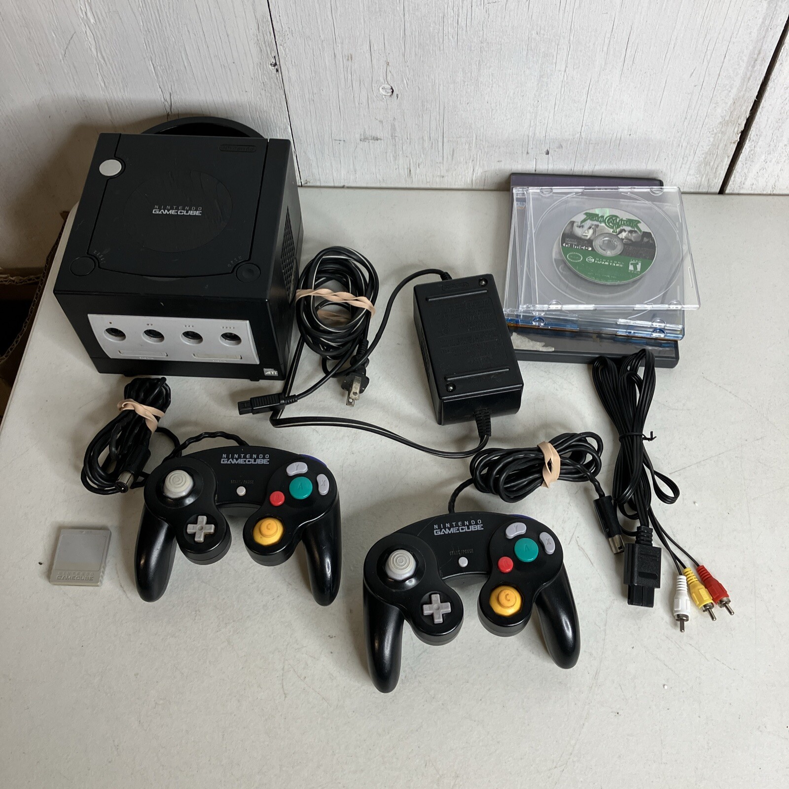 Black Nintendo GameCube Console Bundle Lot 5 Games, 2 Controllers, Soul Calibur2