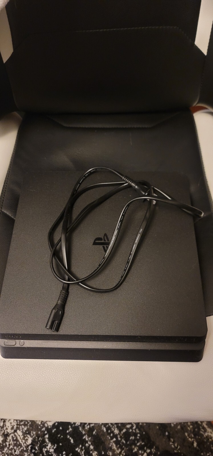 Sony PS4 used With Games And Accessories