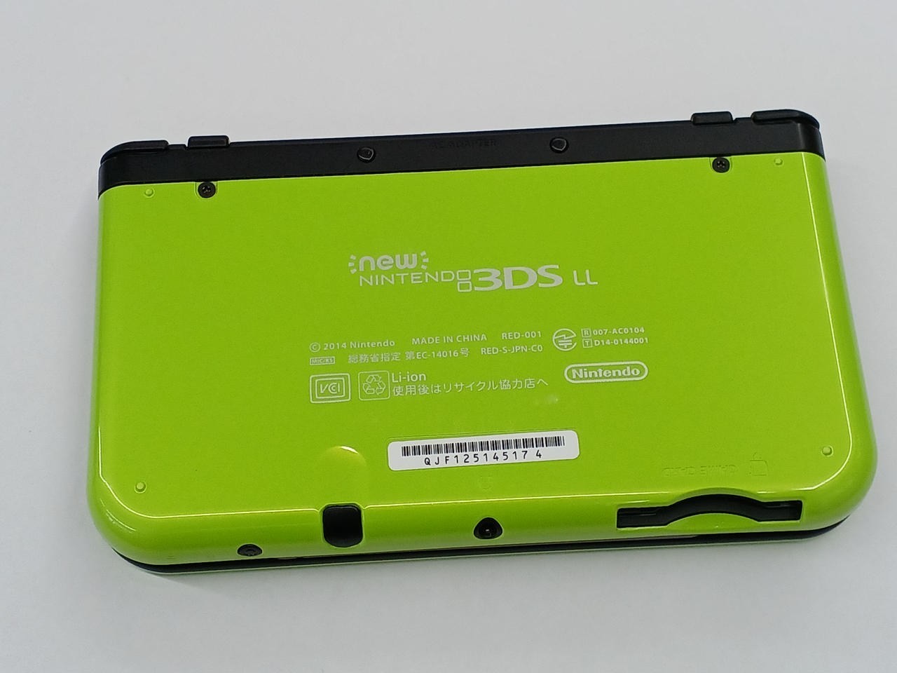 New Nintendo 3DS XL (LL) RED-001 with Stylus Portable Console A3410