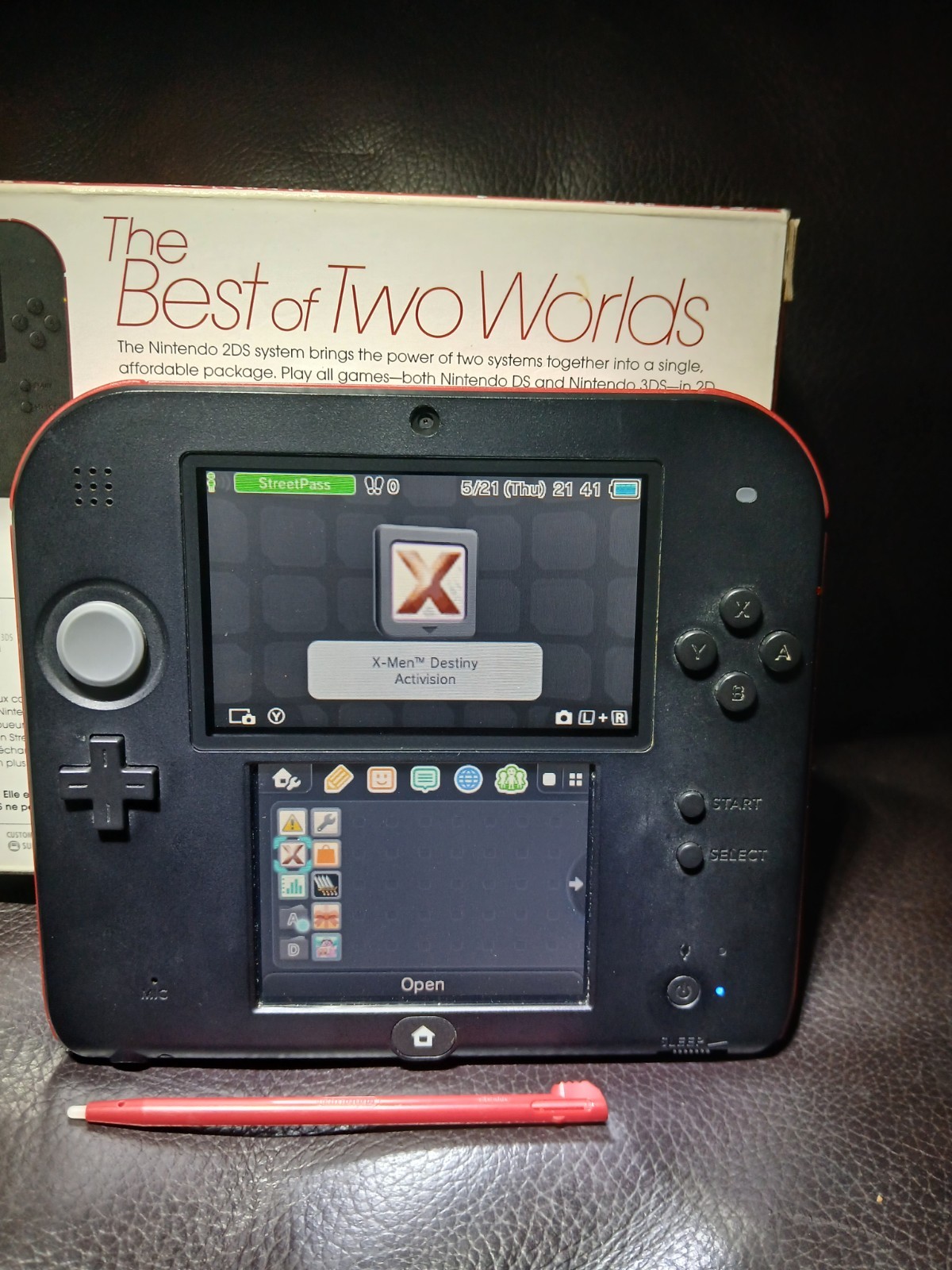 Nintendo 2DS Black/Red Console W/Stylus and Charger + 2 Games Tested Working