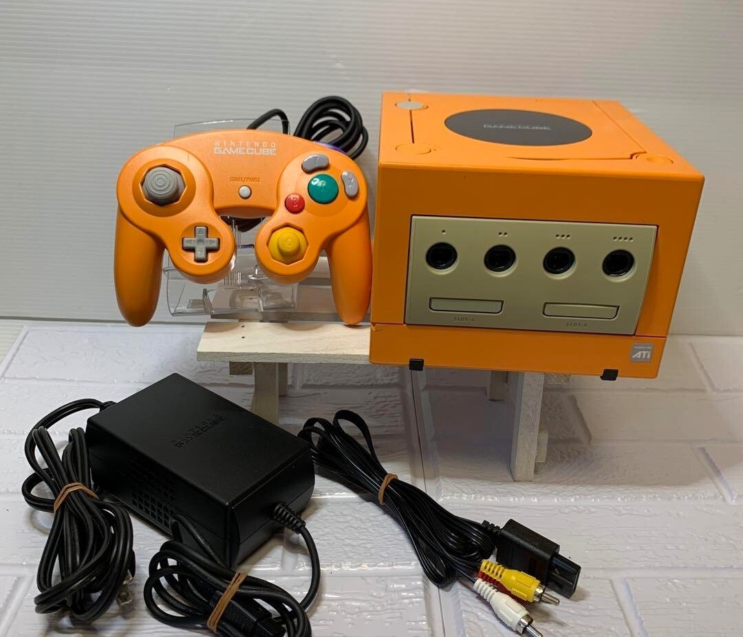 Nintendo GameCube Orange DOL-001 NTSC-J BOX NGC Authentic USED Tested