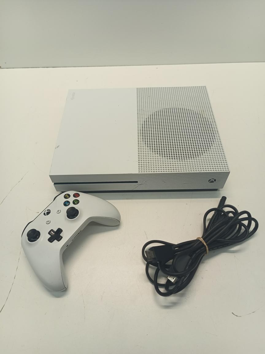 PRE OWNED MICROSOFT XBOX ONE S – CONSOLE – 500GB – 1681 (P23016999)