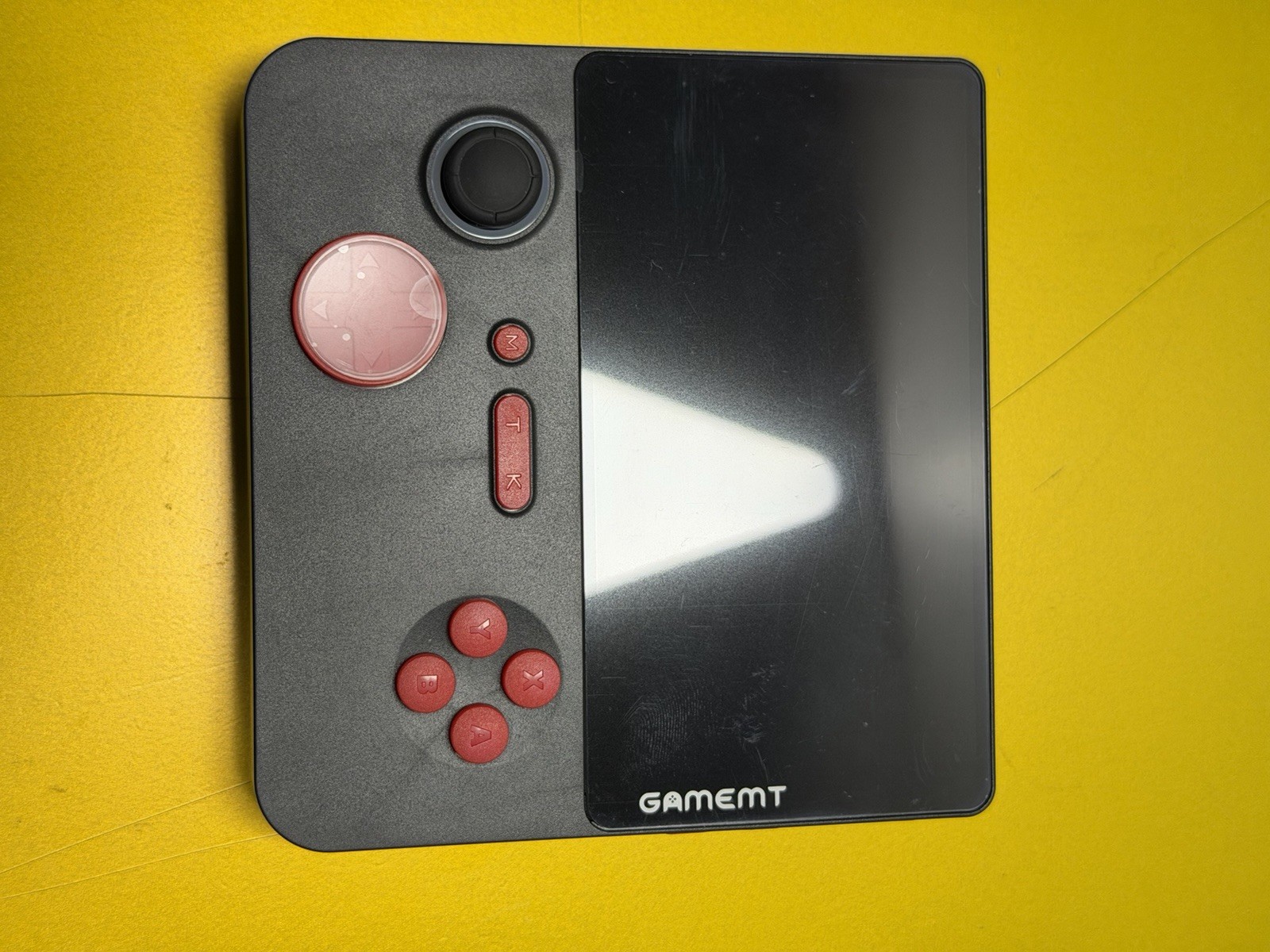 Gamemt Jellymini5 Handheld Game Console Black/Red 64GB Wi-Fi USB-C