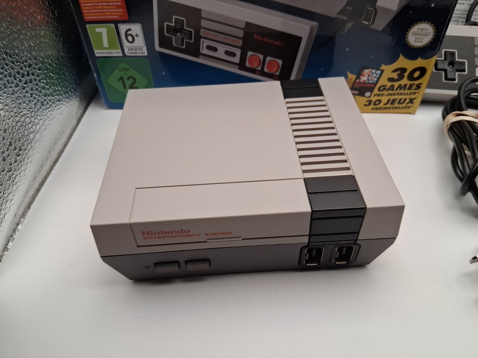 Nintendo NES Classic Mini Console EU version With Box HDMI cable included