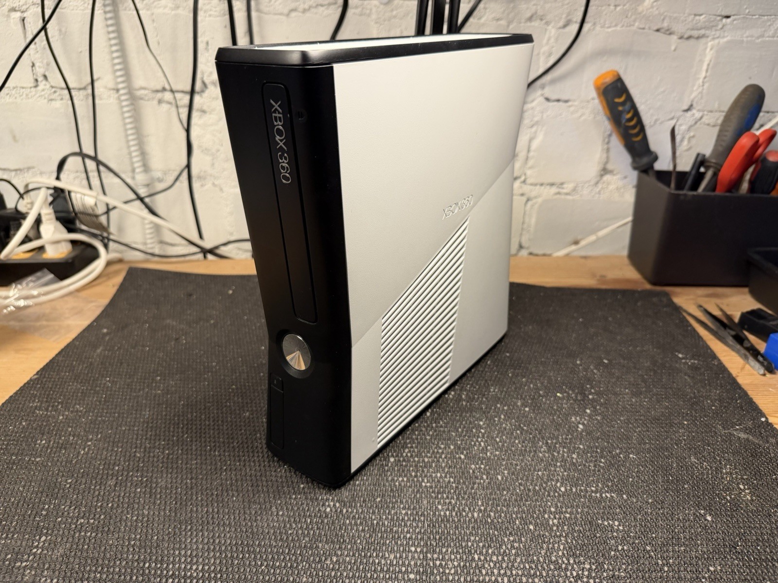 Custom Xbox 360 Slim + Power Supply – Fully Tested w/ Warranty