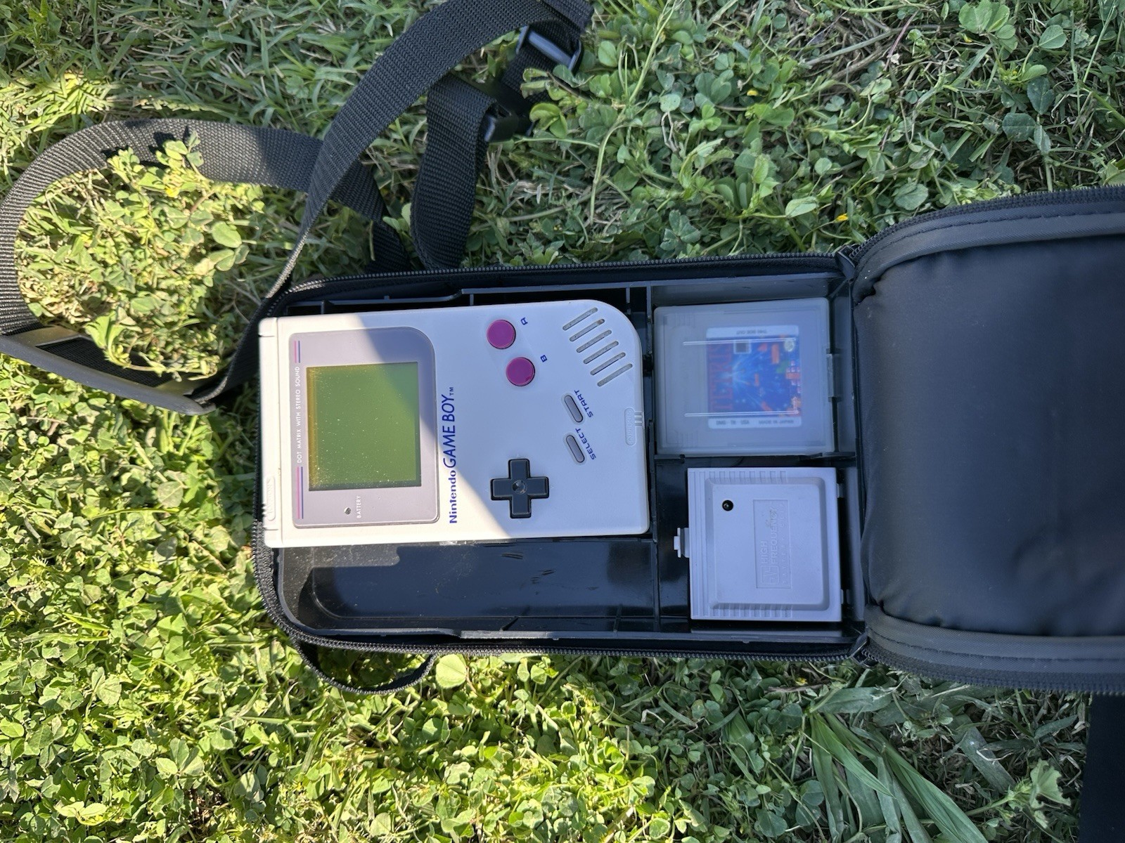 Nintendo Game Boy DMG-01 Handheld System with Tetris & Carry Case
