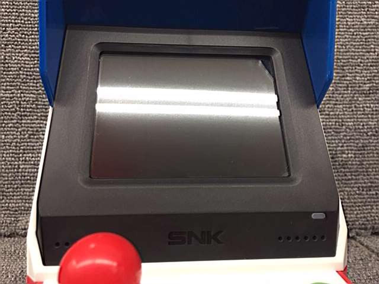 Retro Game Console Model Number FM1J2X1800 SNK
