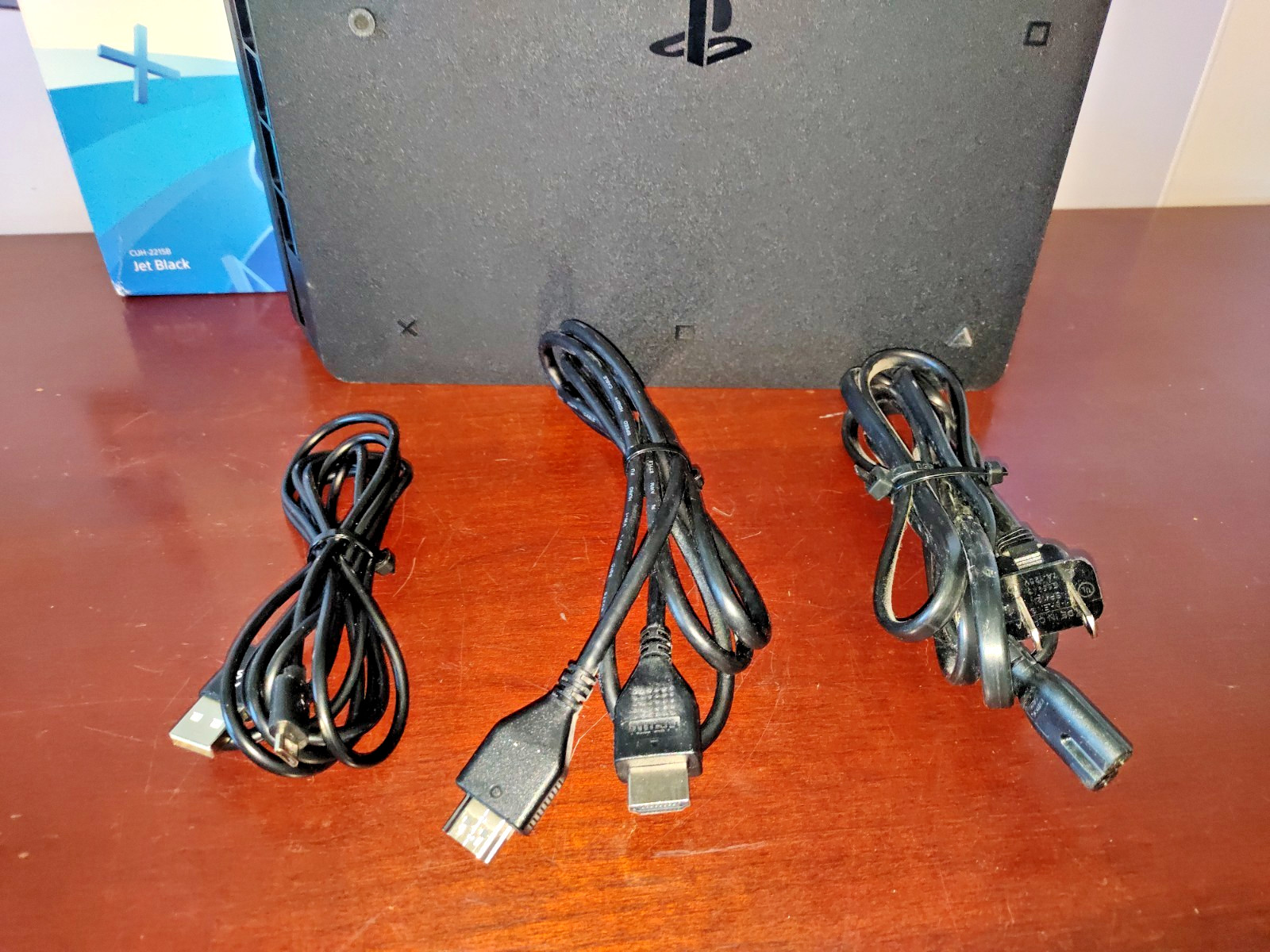 Sony PlayStation 4 Slim 1TB Console CUH-2215B w/ 2 Controllers and Charging Dock