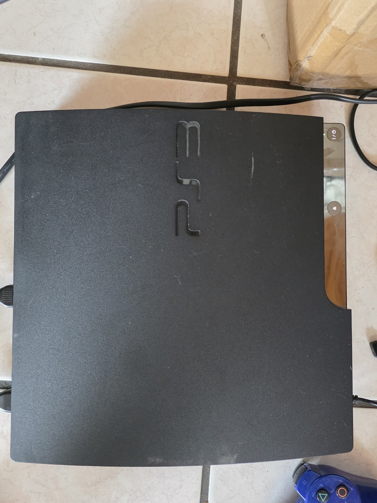 Sony PlayStation PS3 Slim Console 320GB w/Controllers & Cables W 2 Games/READ