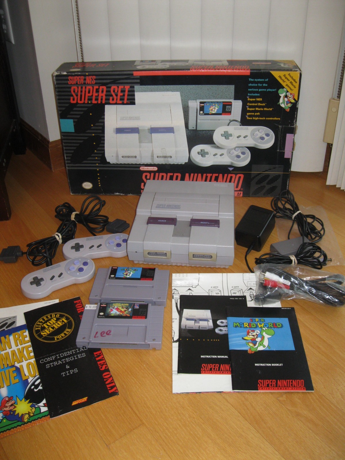 Super Nintendo SUPER NES Super Set Complete Box SUPER MARIO WORLD GAME