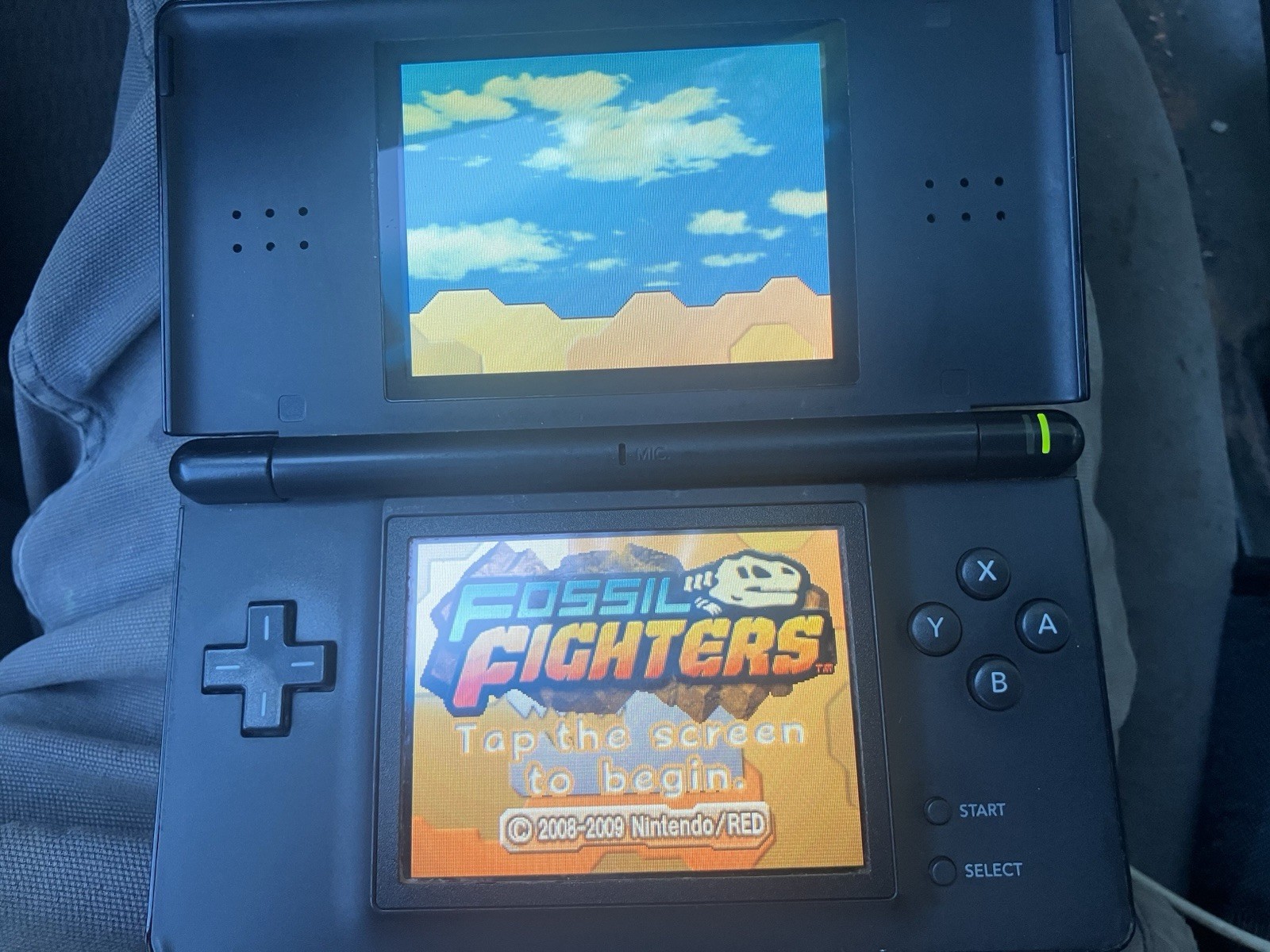 Nintendo DS Lite Black Bundle, 10 Games, 7 DS, 3 GBA, Mario, TMNT, Charger, Case