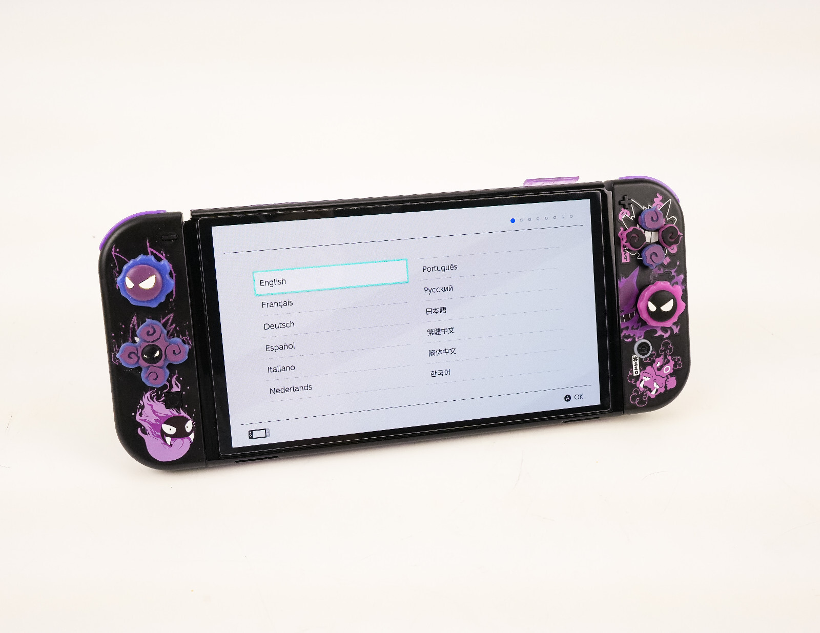 Nintendo Switch OLED Ghost Type Theme, Plenbo Accessories – Excellent Condition
