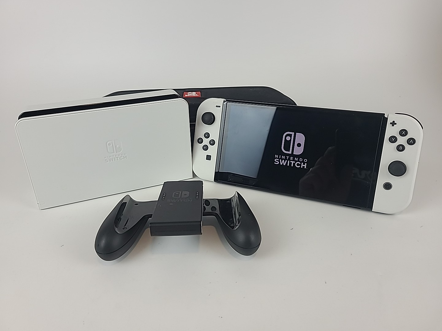 Nintendo Switch OLED 64GB White Joy-Con Console w/ Dock Wi‑Fi USB‑C HEG-001