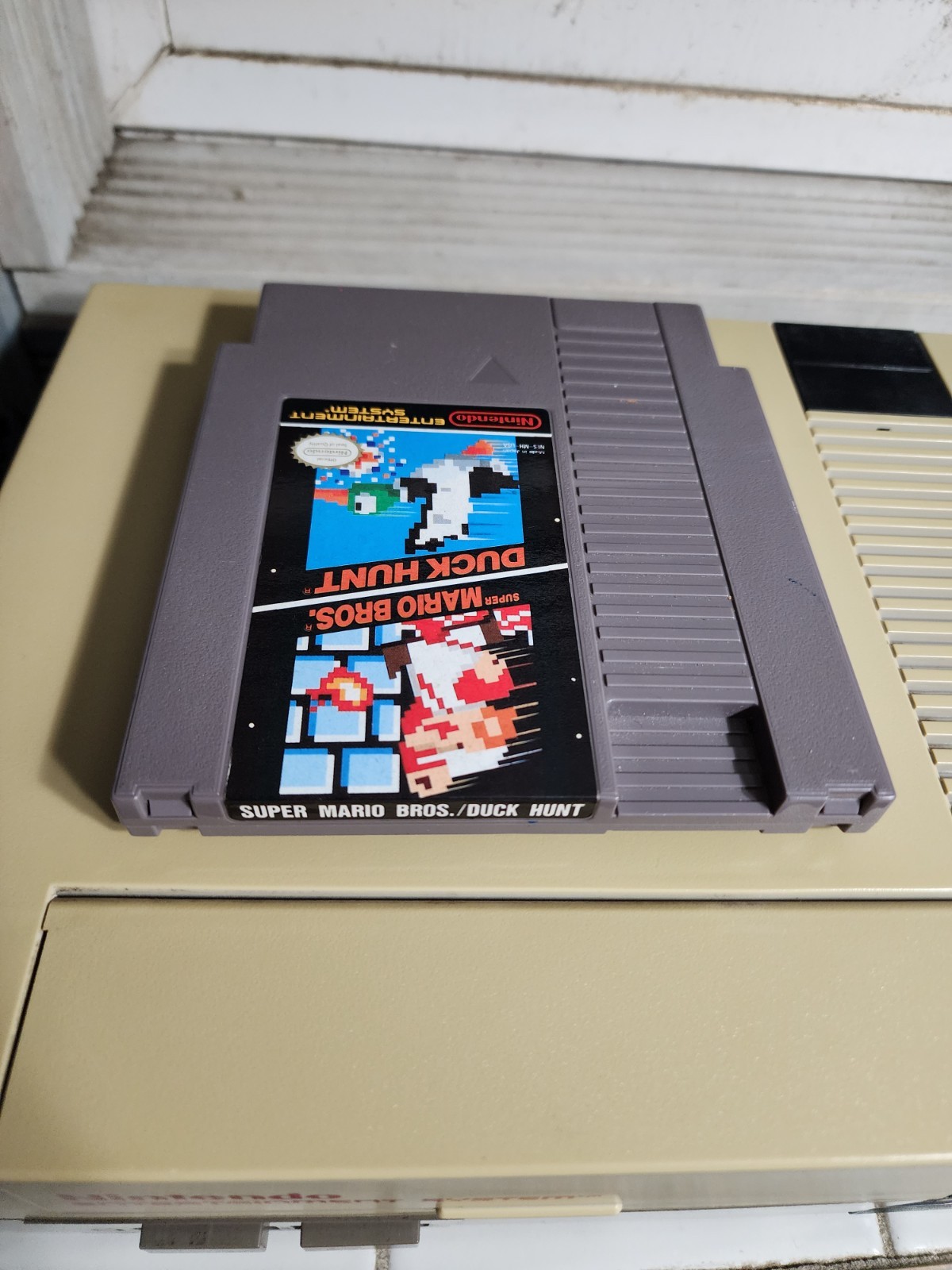 Nintendo NES Console with two controllers and hookups New 72 pin