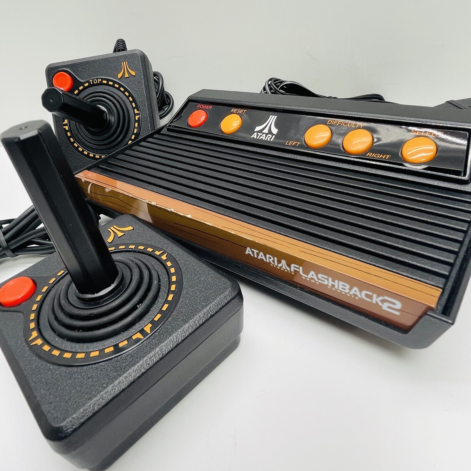 ATARI Flashback 2 Classic Game Console 40 Built-In Games CLEAN & TESTED WORKING