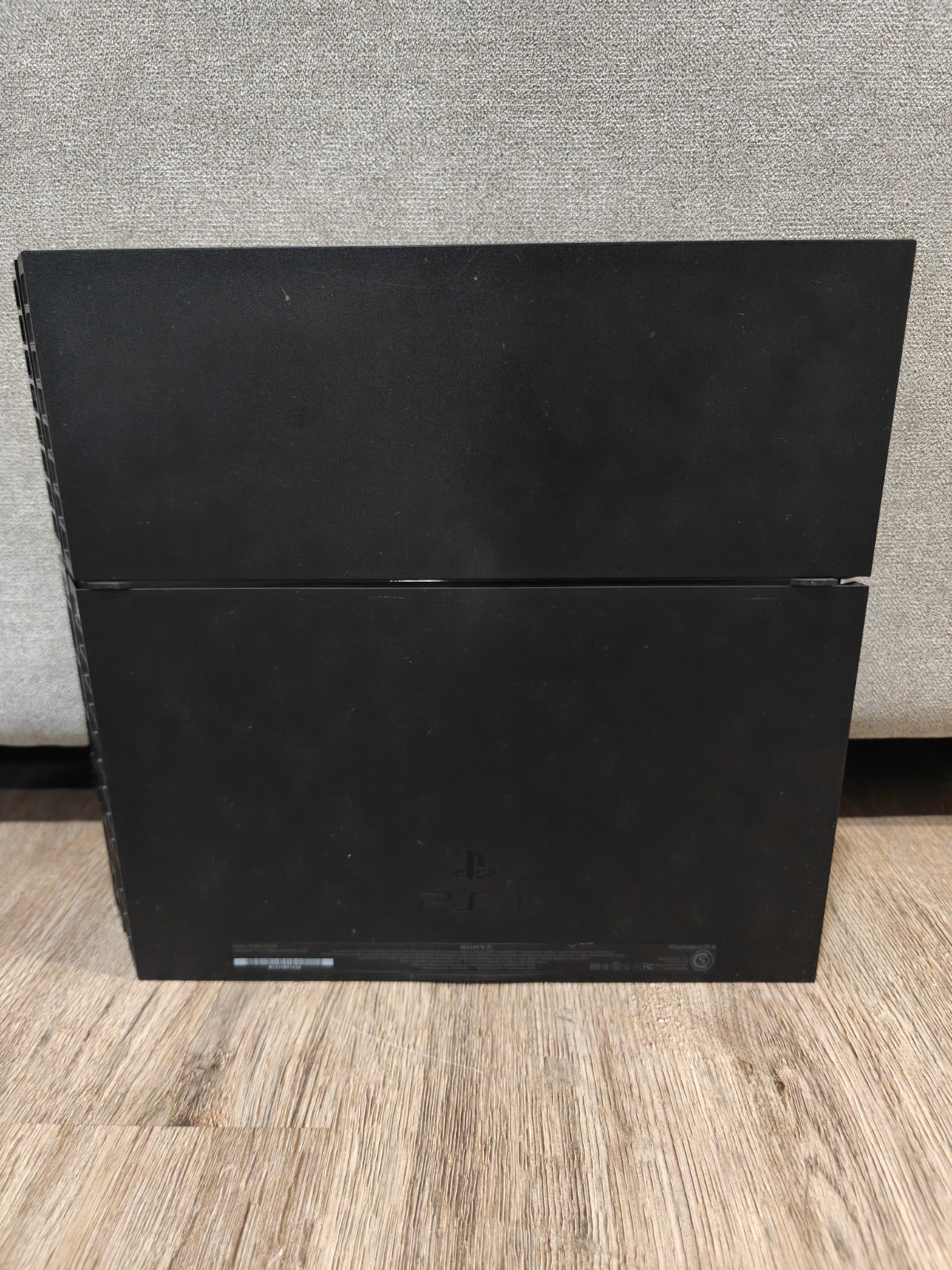 PS4 500GB Console Star Wars Darth Vader Edition Bundle + Controller & Cables