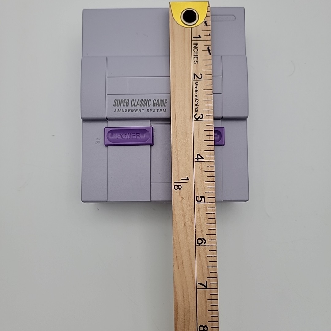 Gamegnu Mini Super Classic Game Amusement System Over 200 Games- EXCELLENT UC