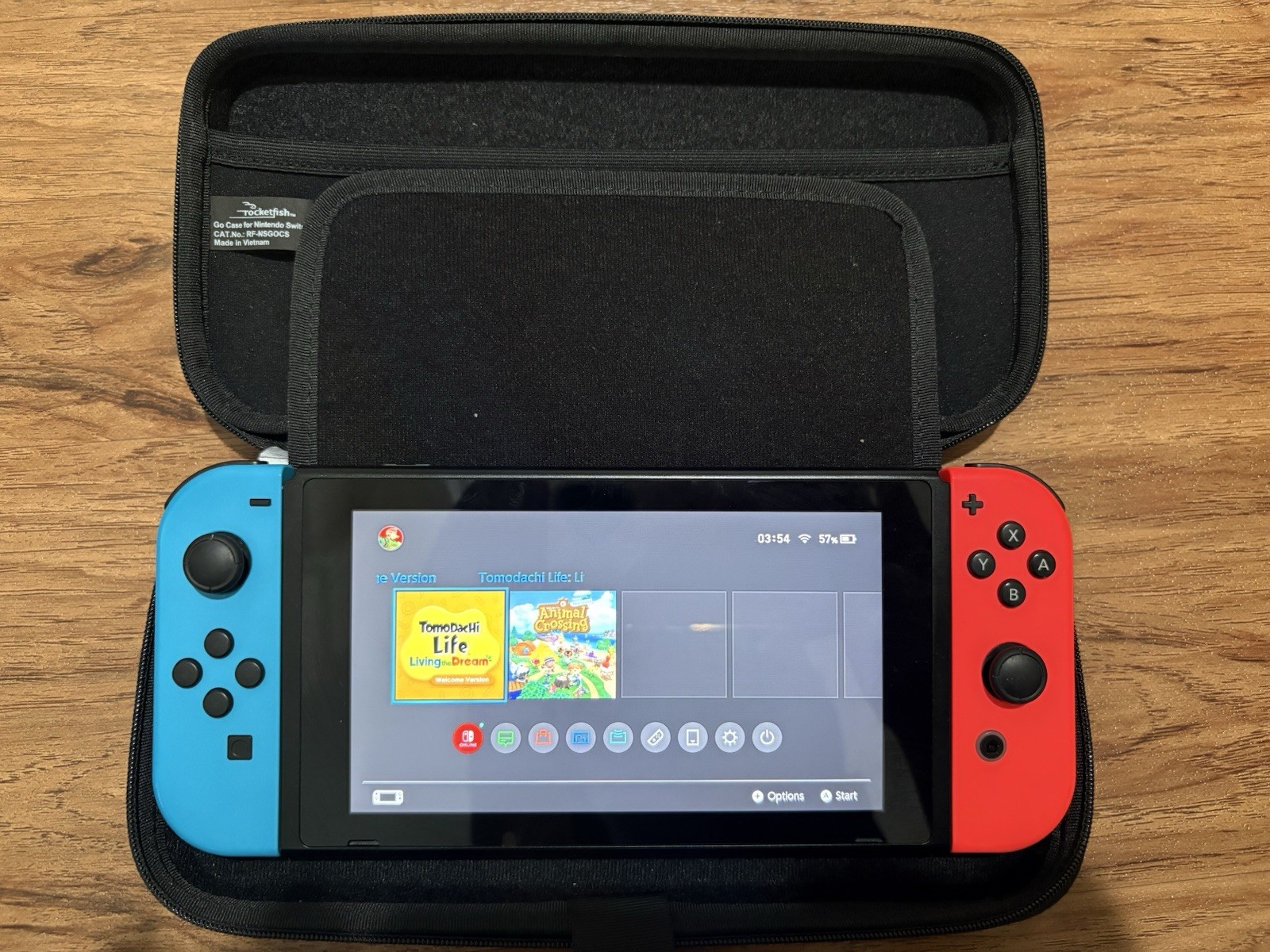 Nintendo Switch Console Neon Blue/Red Joy-Con 128GB microSD Wi-Fi HDMI USB-C