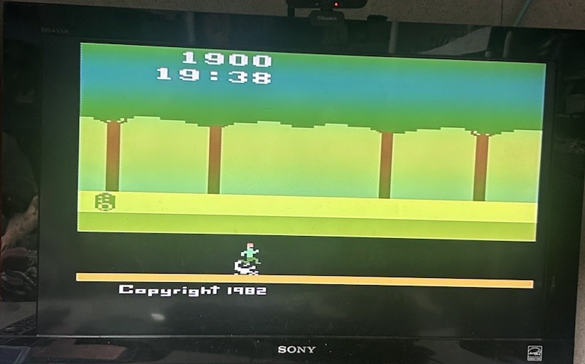 Atari Flashback 8 Classic Gaming Console W/105 Retro Games Preloaded 2 Joystk