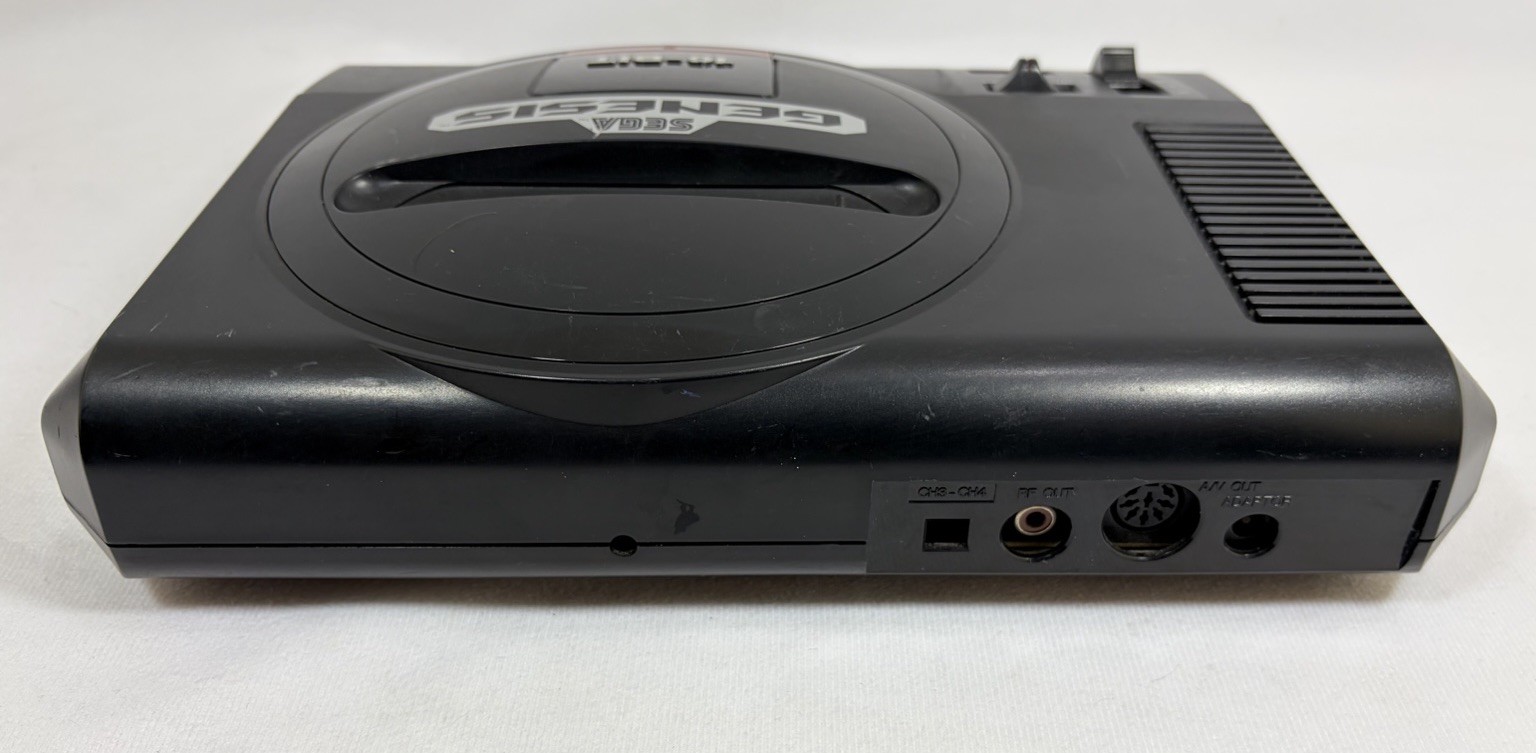 Sega Genesis Model 1601 Video Game Console With Cables 1 Controller Tested Works