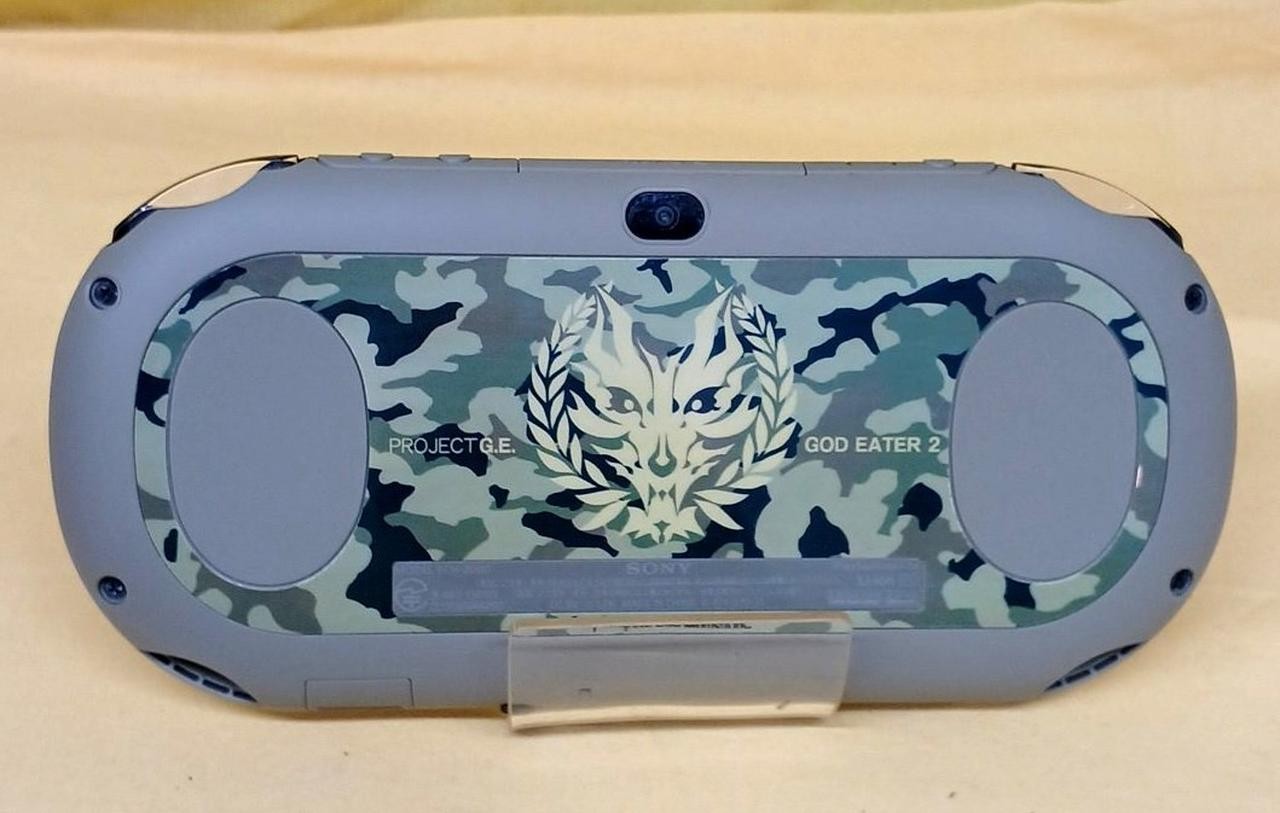 SONY PCH-2000ZA11 PSVITA GOD EATER 2RAGE BURST E