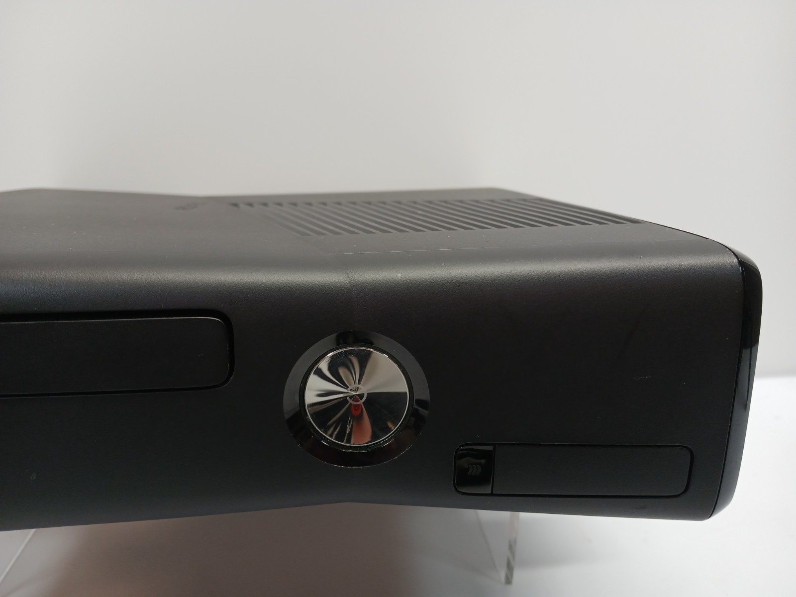 Xbox 360 S Console W Controller Power & AV Cords GREAT CONDITION TESTED