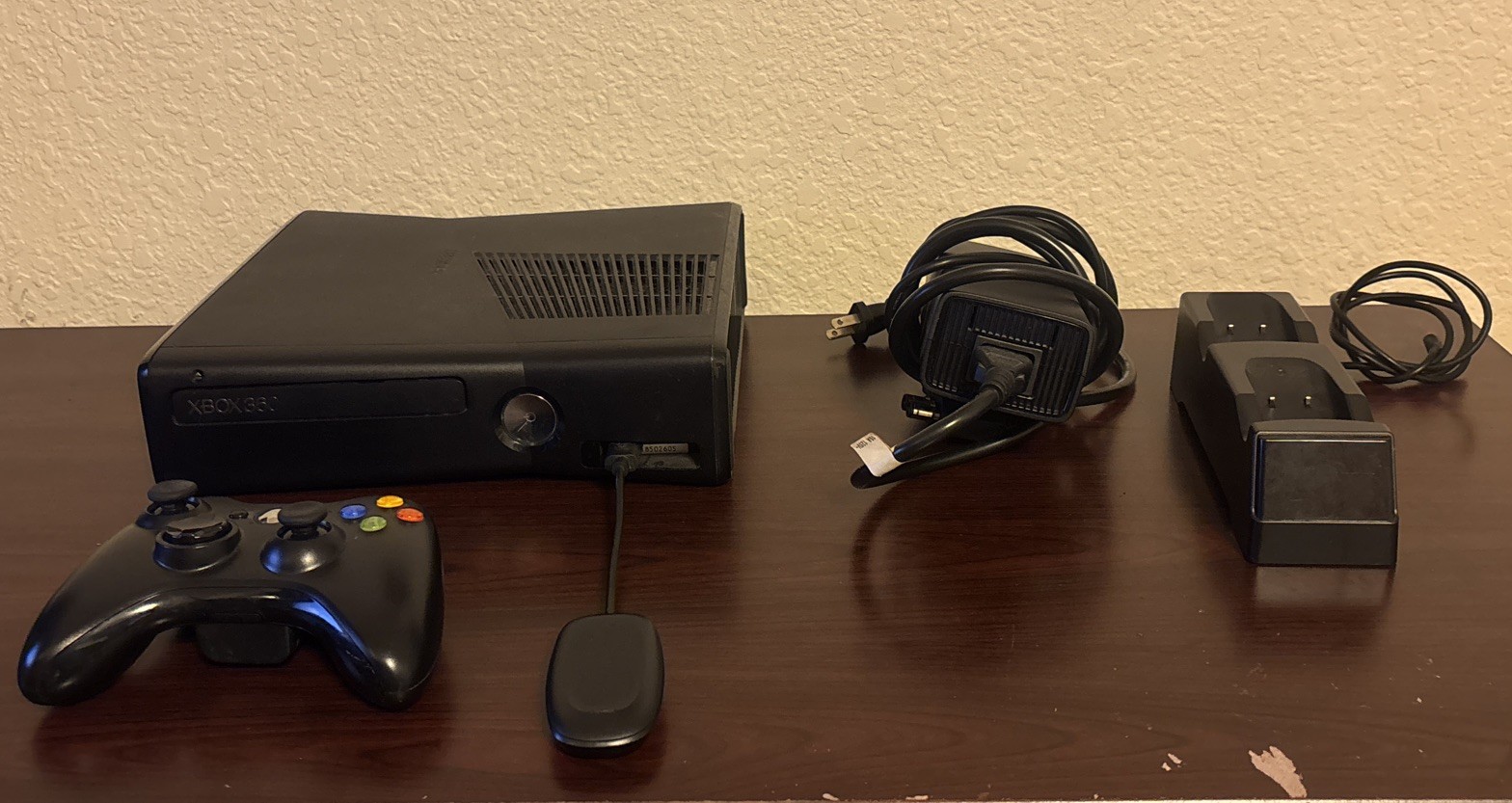 Microsoft XBox 360 S Console Model 1439 And Controller Tested