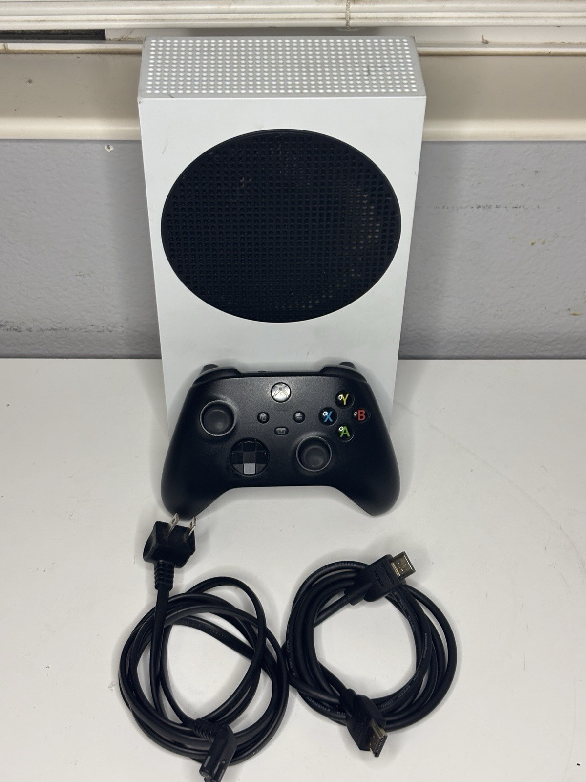 Xbox Series S 512GB Console Bundle – Tested & Working – Controller + Cables
