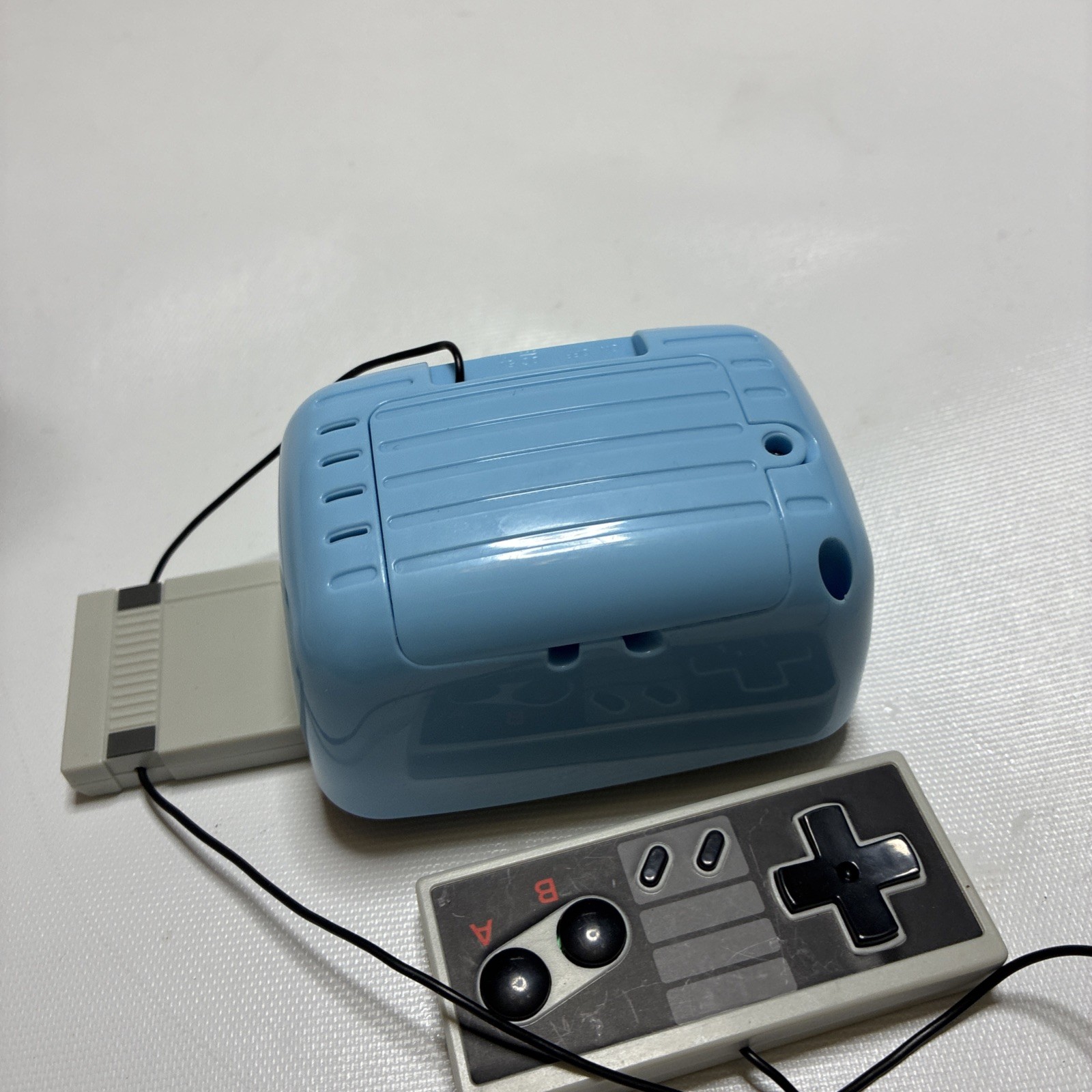 Retro Mini Portable Nintendo Console And Tv With Over 500 Games