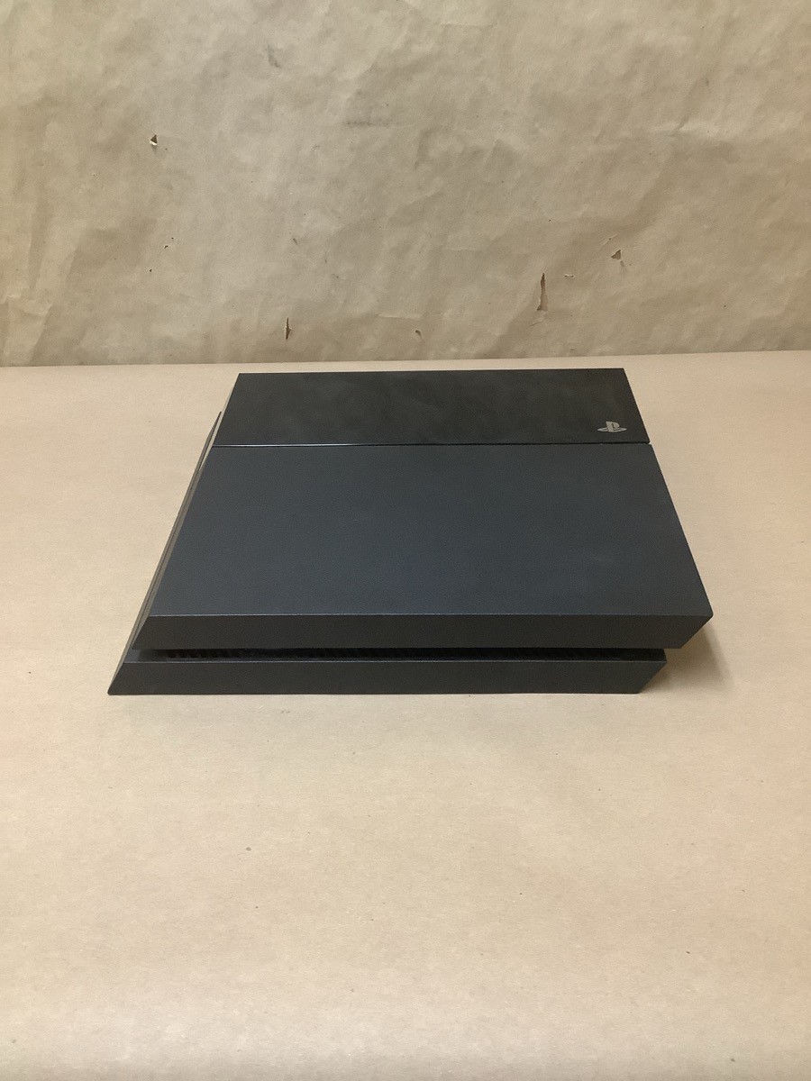 PS4 ELECTRONICS SONY CUH-1001A, #MB065813416; 500GB (202604-1)