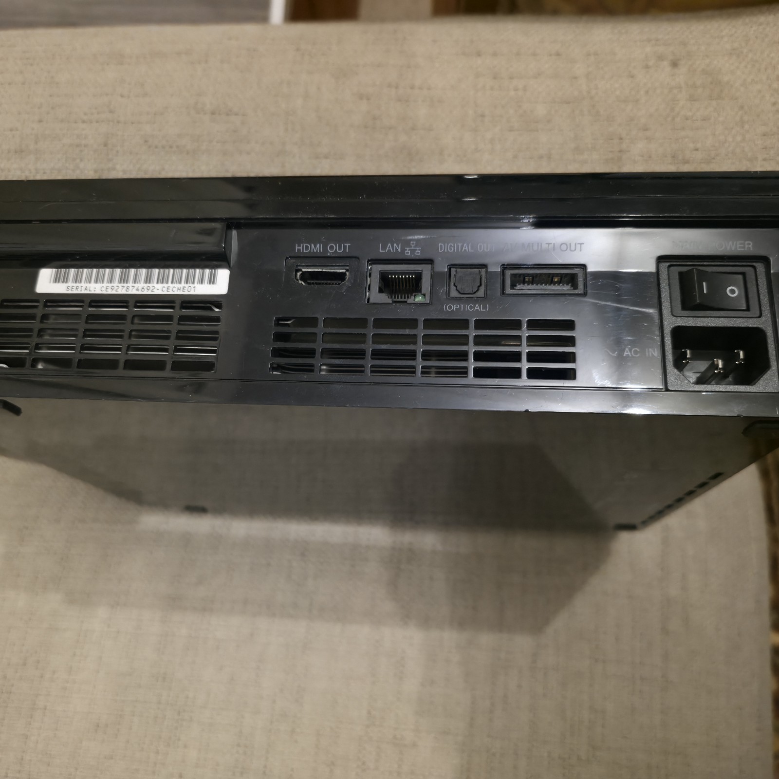 Backward Compatible Sony PlayStation 3 500GB Piano Black Console